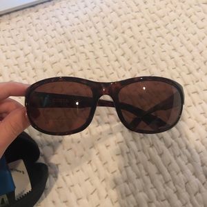 COSTA DEL MAR- Howler HO 10 580 P